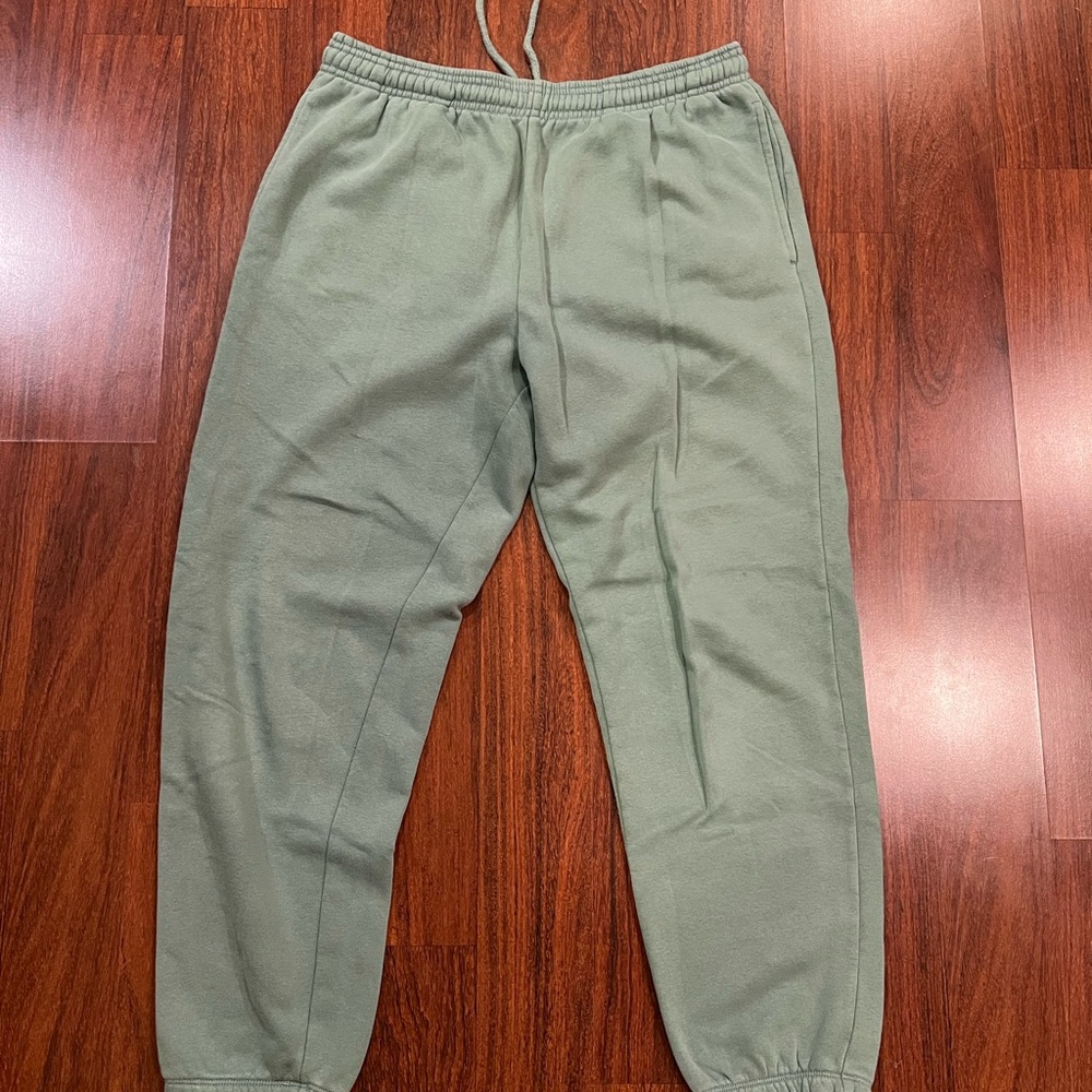 GAP Women's Sage Green Drawstring Joggers